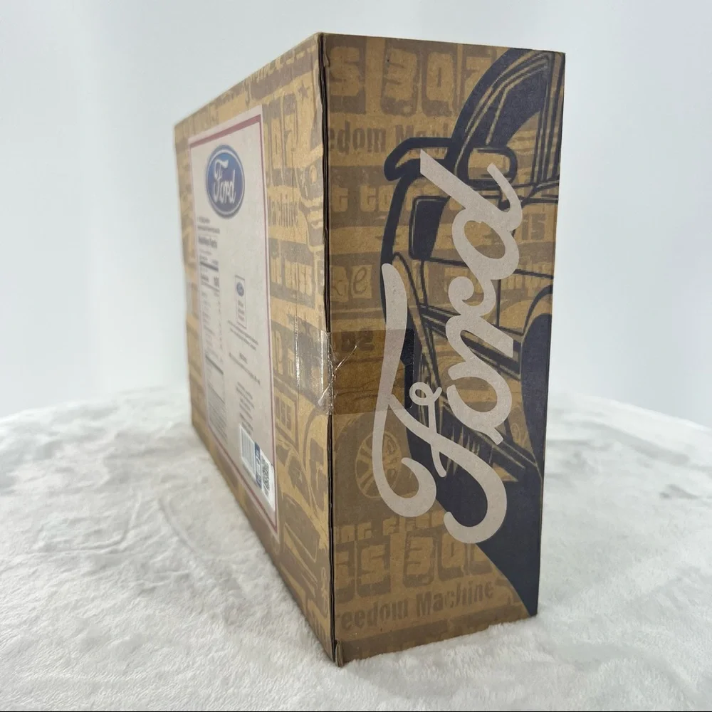New Ford Mustang 4 Mug Set - Picture 7 of 10